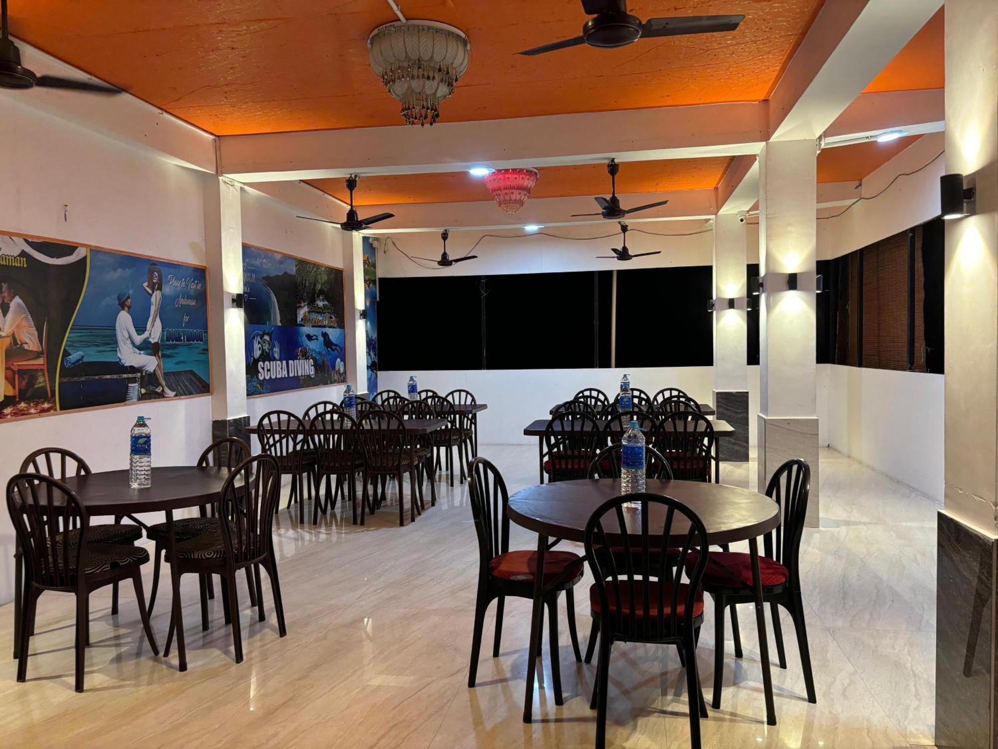 The Tamarind Tree Hotel & Restaurant Shadipur Exterior foto